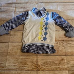 Boys Kitestrings sweater vest Sz 4T